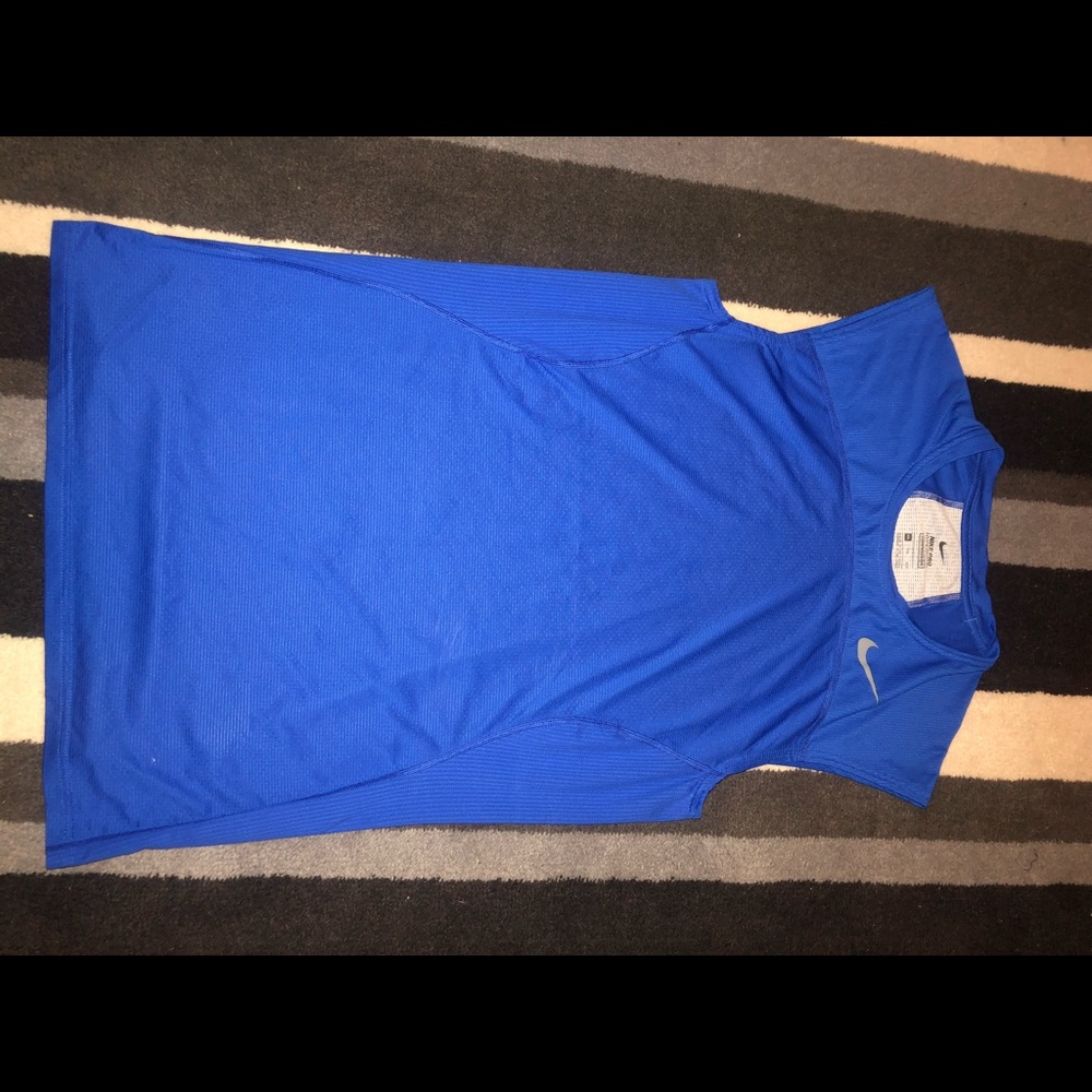 Nike Sleeveless Compression top Large